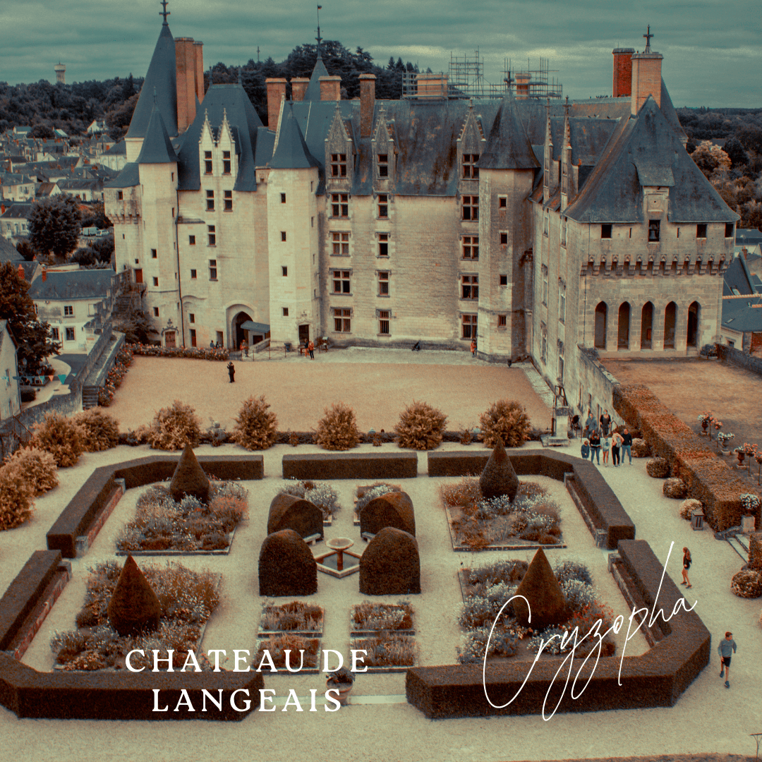 Orange Minimalist Photo Polaroid Hello Autumn Instagram Post (38)